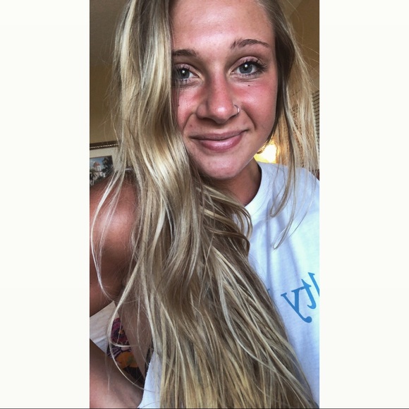 Meet your Posher, Bryanna - Picture 2 of 3